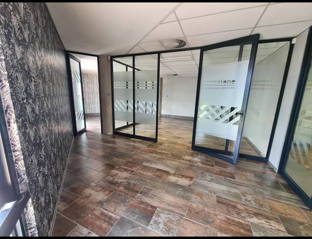 OFFICE PROPERTY TO RENT IN MENLYN